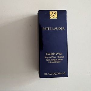 Estée Lauder Double Wear Stay-in-Place Foundation
